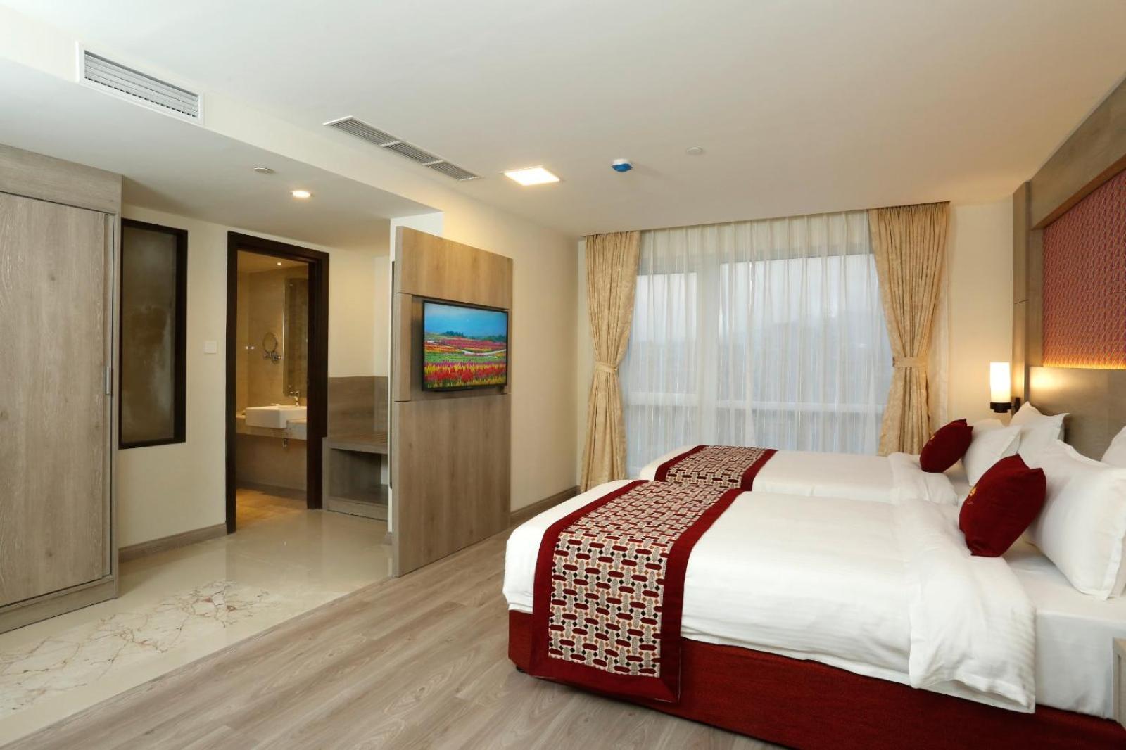 Hotel Crowne Imperial Kathmandu Luaran gambar
